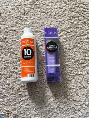 Matix Orange and Purple Tonal Control & 10 Volume Developer